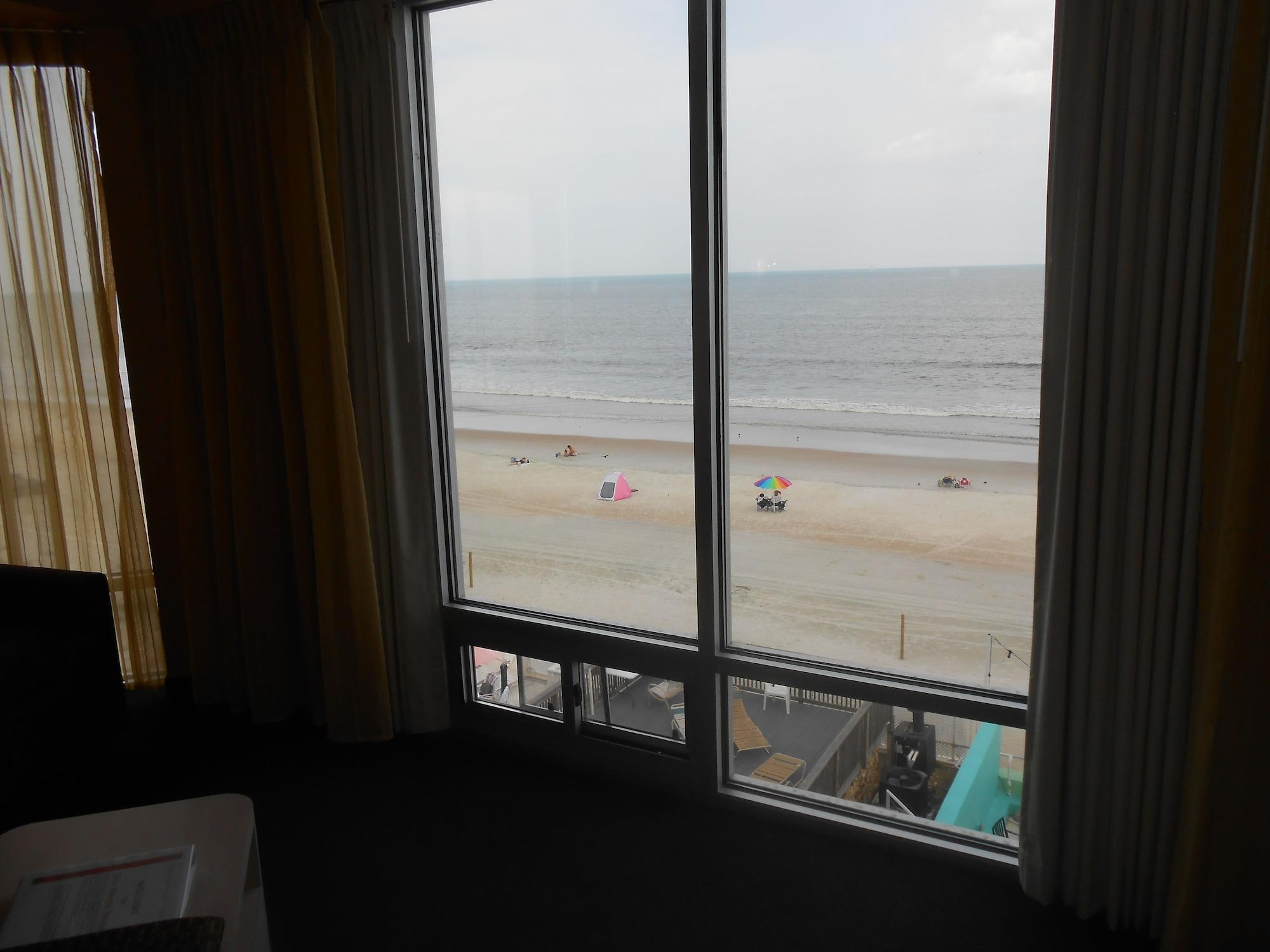 Ocean East Club Resort 3*